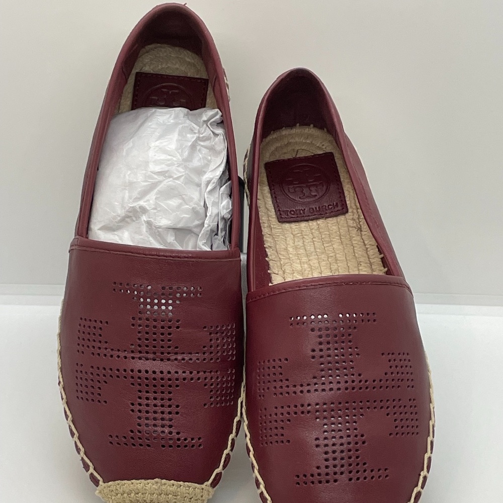 Tory Burch Perforated Logo Flat Espadrille NIB Size 6.5